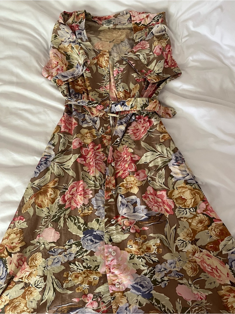 Vintage Floral Button-Front Brown Midi Dress with belt